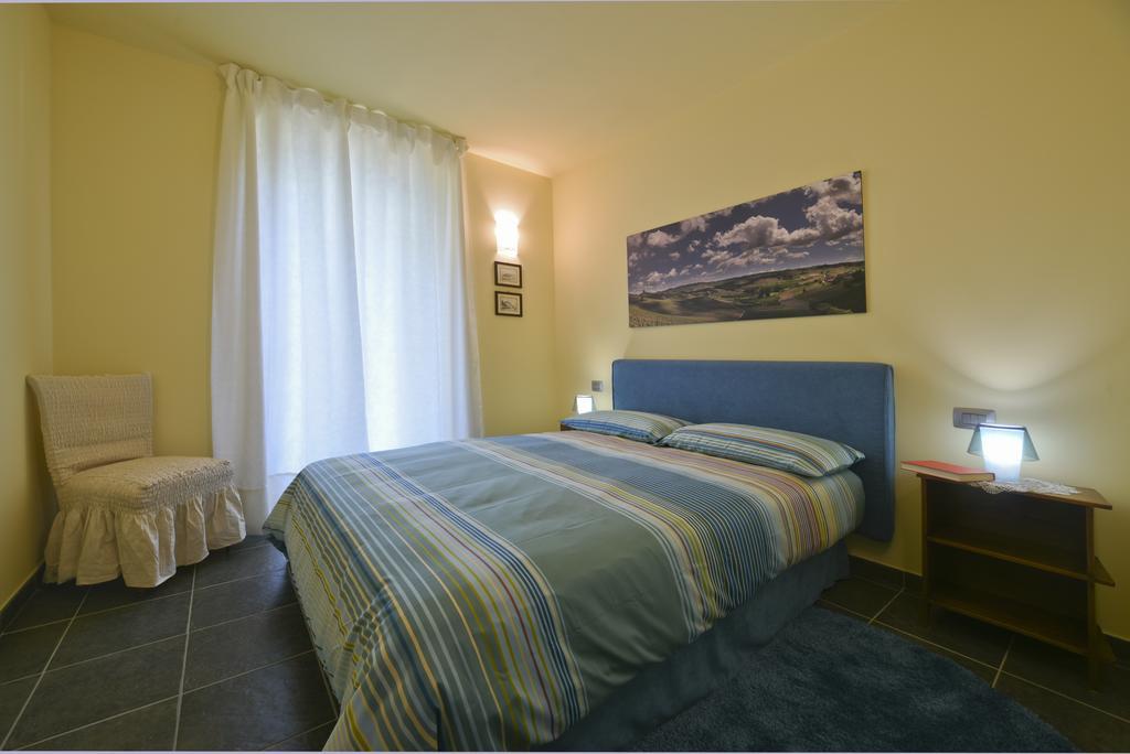 Apartament Casa Nalin La Morra Pokój zdjęcie