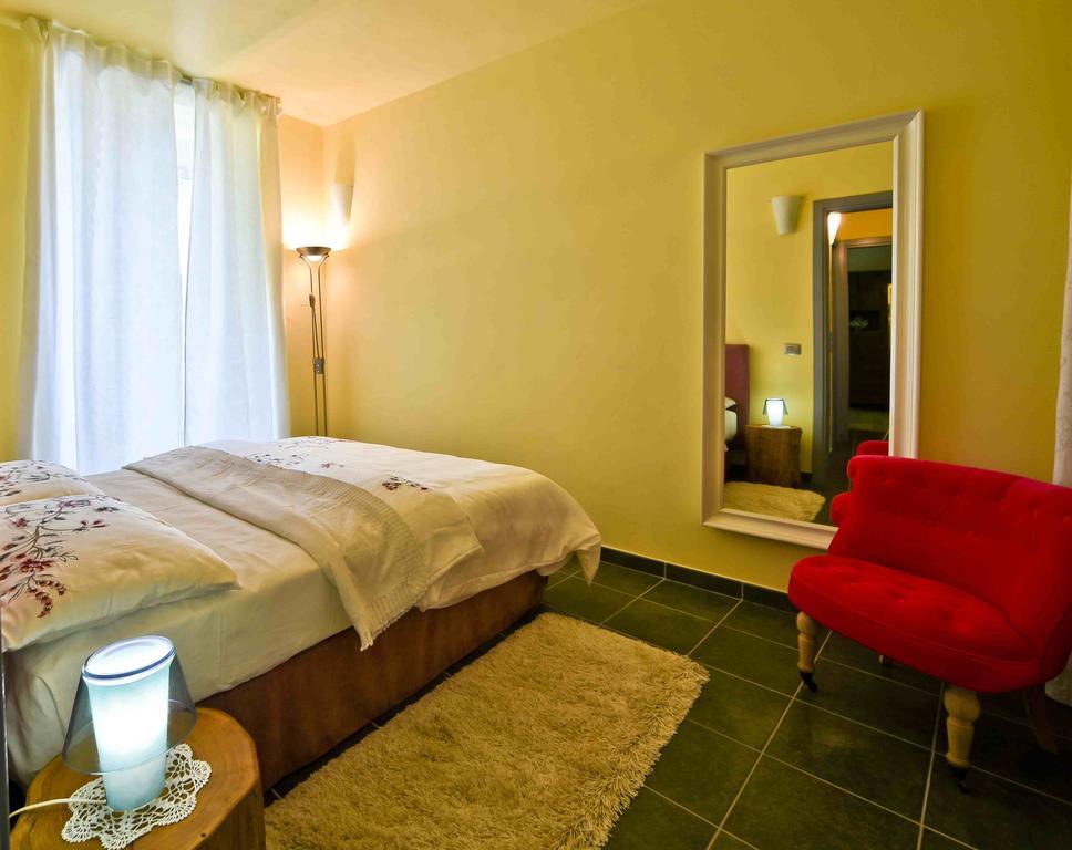 Apartament Casa Nalin La Morra Pokój zdjęcie